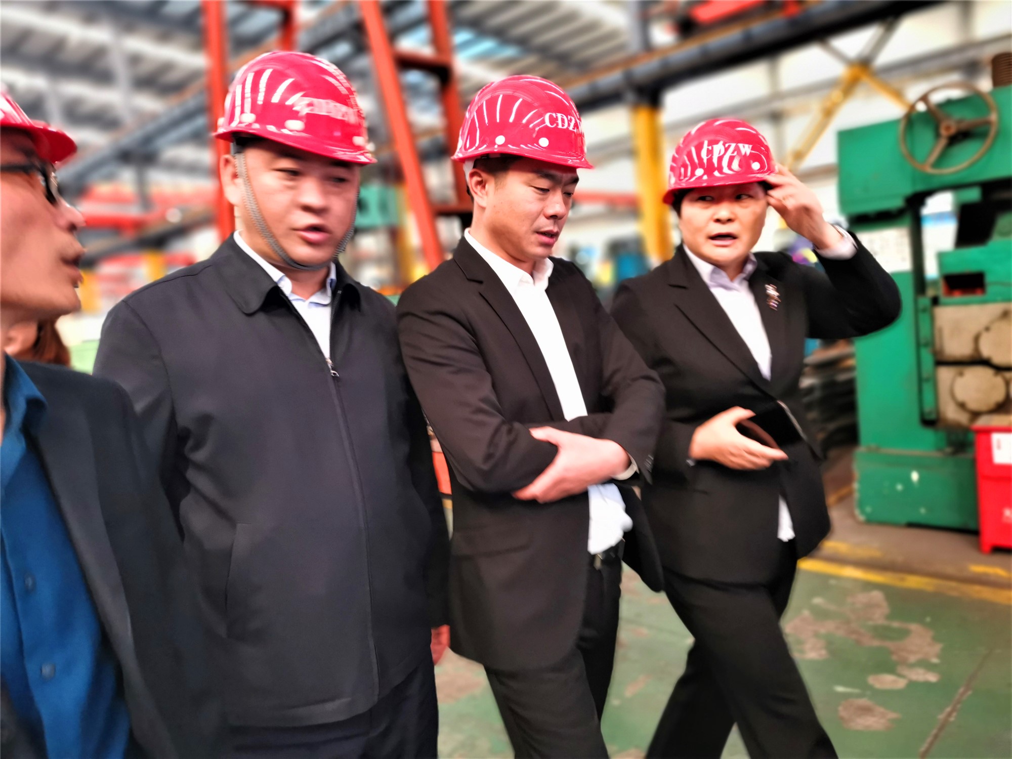 【政企關(guān)系】江蘇省高郵市人民政府副市長(zhǎng)李深紅一行考察調(diào)研中挖工業(yè)